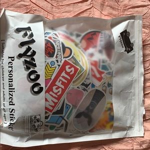 Flyzoo stickers about 500